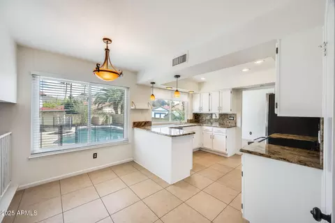 1929 E Redfield Rd, Phoenix, AZ 85022 photo 17