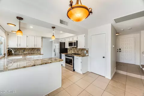 1929 E Redfield Rd, Phoenix, AZ 85022 photo 18
