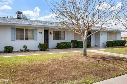 11153 W Emerald Dr, Sun City, AZ 85351