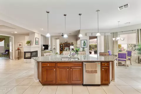 4479 E Narrowleaf Dr, Gilbert, AZ 85298 photo 8