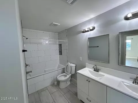 4002 N 58th Dr, Phoenix, AZ 85031 photo 17