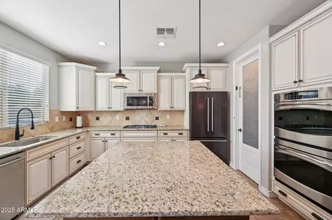 5779 S Penrose Dr, Gilbert, AZ 85298 photo 17