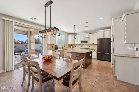 5779 S Penrose Dr, Gilbert, AZ 85298 photo 4
