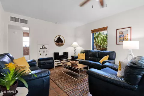 1454 E Flower St, Phoenix, AZ 85014 photo 10
