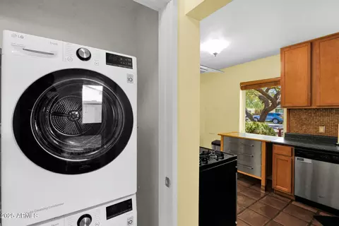 1454 E Flower St, Phoenix, AZ 85014 photo 7