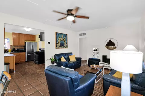 1454 E Flower St, Phoenix, AZ 85014 photo 9