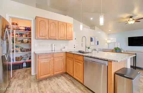 3542 E Pala Ct, Gilbert, AZ 85297 photo 6