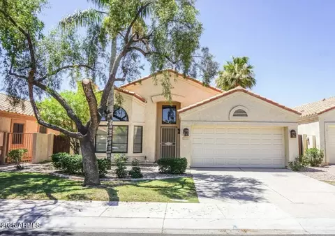 221 E Vaughn Ave, Gilbert, AZ 85234
