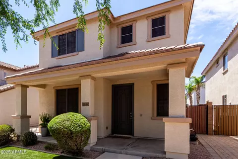 2116 S Moccasin Trl, Gilbert, AZ 85295