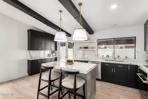 1971 E Sunburst Ln, Tempe, AZ 85284 photo 6