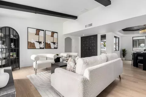 1971 E Sunburst Ln, Tempe, AZ 85284 photo 11