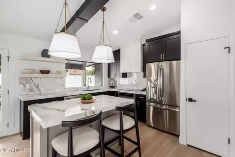 1971 E Sunburst Ln, Tempe, AZ 85284 photo 7