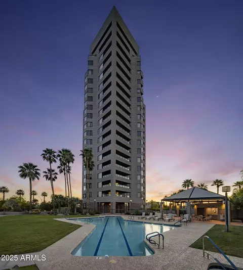 Exterior - 1040 E Osborn Rd #1801, Phoenix, AZ 85014 photo 3 of 3