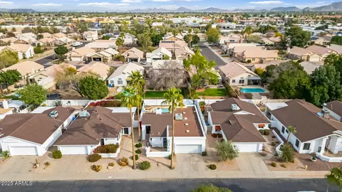 406 W Fellars Dr, Phoenix, AZ 85023 photo 2
