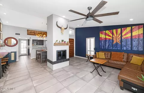 406 W Fellars Dr, Phoenix, AZ 85023 photo 6