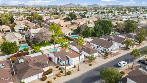 406 W Fellars Dr, Phoenix, AZ 85023 photo 5