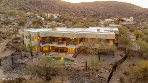 37433 N Never Mind Trl, Carefree, AZ 85377