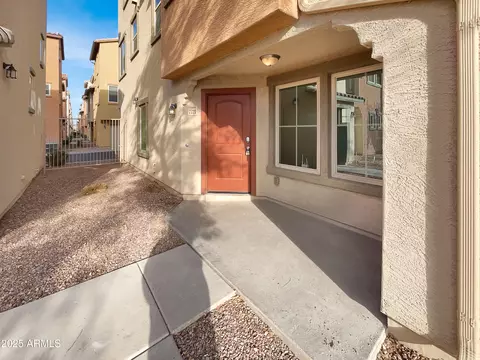 7720 W Pipestone Pl, Phoenix, AZ 85035