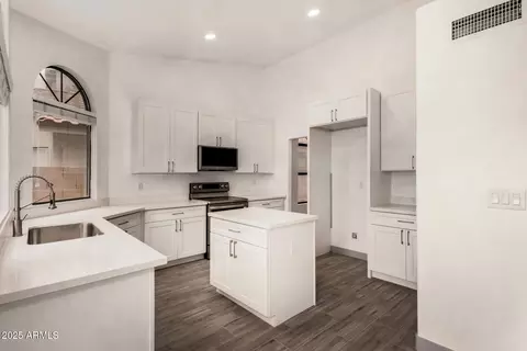 438 E Vaughn Ave, Gilbert, AZ 85234 photo 22
