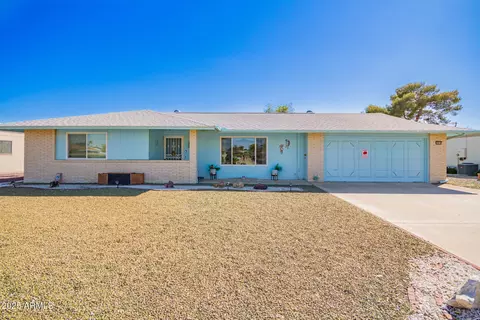 10519 W Desert Rock Dr, Sun City, AZ 85351