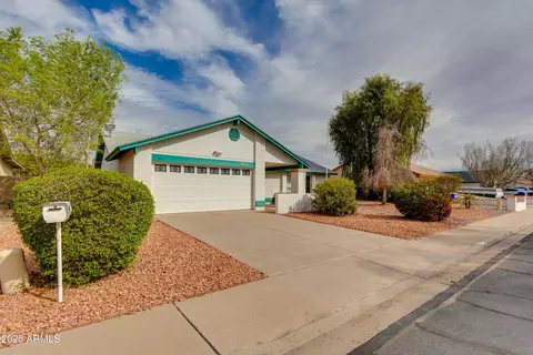 962 E Greenway St, Mesa, AZ 85203 photo 2