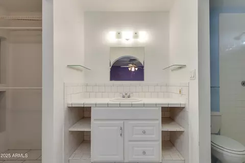 962 E Greenway St, Mesa, AZ 85203 photo 10