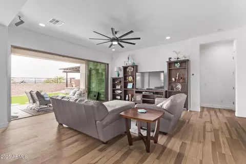 16517 S 7th Pl, Phoenix, AZ 85048 photo 6