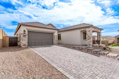 16517 S 7th Pl, Phoenix, AZ 85048 photo 2