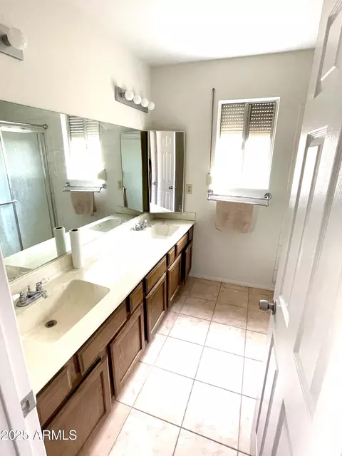 4330 E Beck Ln, Phoenix, AZ 85032 photo 8