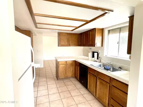 4330 E Beck Ln, Phoenix, AZ 85032 photo 3