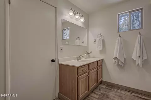 Bath - 9167 N Circle Dr S, Pine, AZ 85544 photo 1 of 4