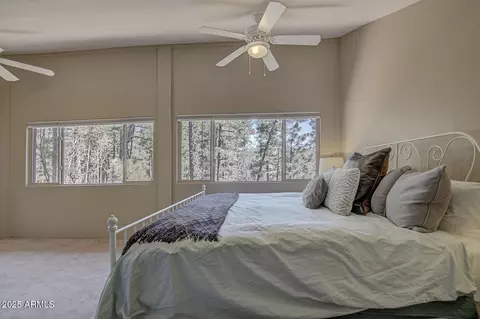 Bedroom - 9167 N Circle Dr S, Pine, AZ 85544 photo 5 of 6