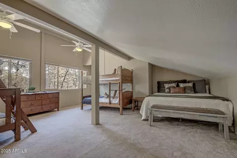 Bedroom - 9167 N Circle Dr S, Pine, AZ 85544 photo 3 of 6