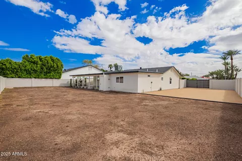 4402 E Mitchell Dr, Phoenix, AZ 85018 photo 40