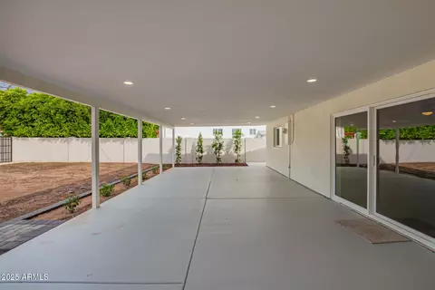 4402 E Mitchell Dr, Phoenix, AZ 85018 photo 36