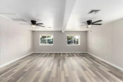 4402 E Mitchell Dr, Phoenix, AZ 85018 photo 20