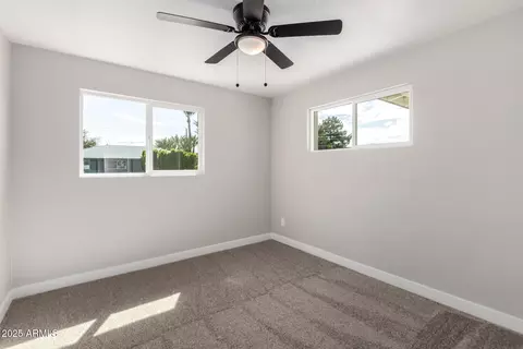4402 E Mitchell Dr, Phoenix, AZ 85018 photo 26