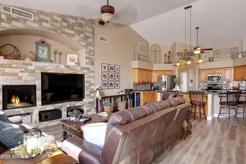 15805 E Lonesome Ln, Gilbert, AZ 85298 photo 26