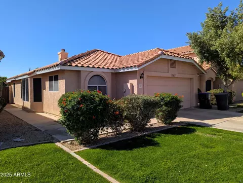 7927 W Laurel Ln, Peoria, AZ 85345
