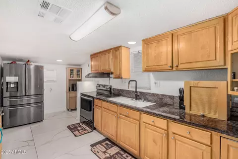 1506 E Marguerite Ave, Phoenix, AZ 85040 photo 10