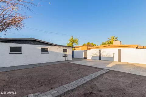 1506 E Marguerite Ave, Phoenix, AZ 85040 photo 4
