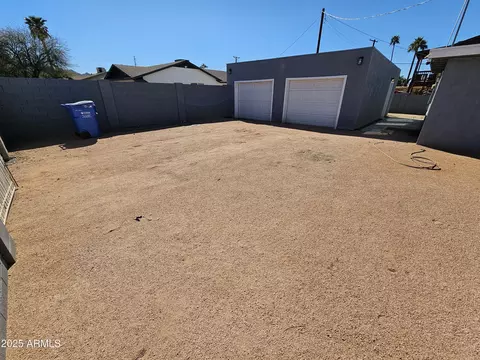 815 E Carter Rd, Phoenix, AZ 85042 photo 21