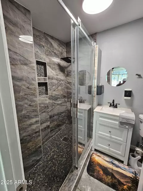 815 E Carter Rd, Phoenix, AZ 85042 photo 13