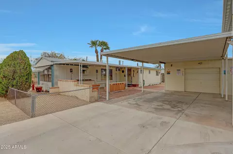2644 E Kelton Ln, Phoenix, AZ 85032 photo 7