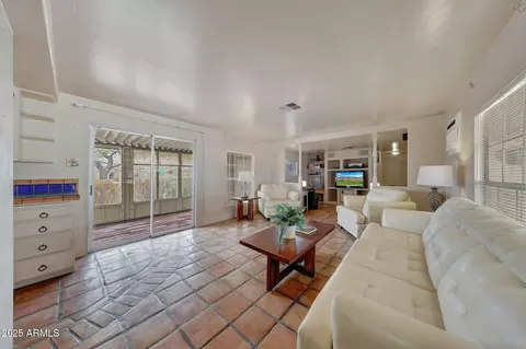2644 E Kelton Ln, Phoenix, AZ 85032 photo 13