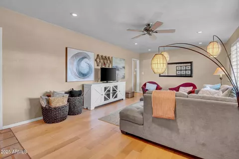 3338 E Turney Ave, Phoenix, AZ 85018 photo 7