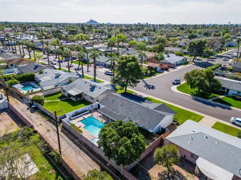 3338 E Turney Ave, Phoenix, AZ 85018 photo 34