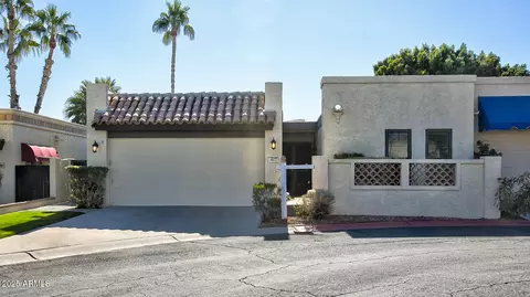 4605 E Valley View Dr, Phoenix, AZ 85044 photo 2