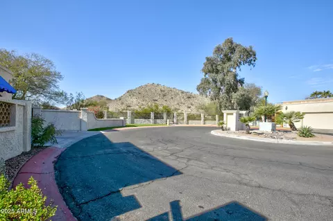 4605 E Valley View Dr, Phoenix, AZ 85044 photo 32