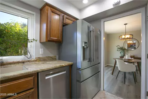 4605 E Valley View Dr, Phoenix, AZ 85044 photo 10